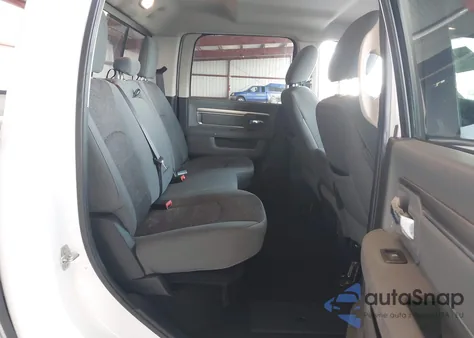 2016 Ram 1500 Big Horn z USA, uszkodzony, nr VIN 3C6RR7LT3GG214747